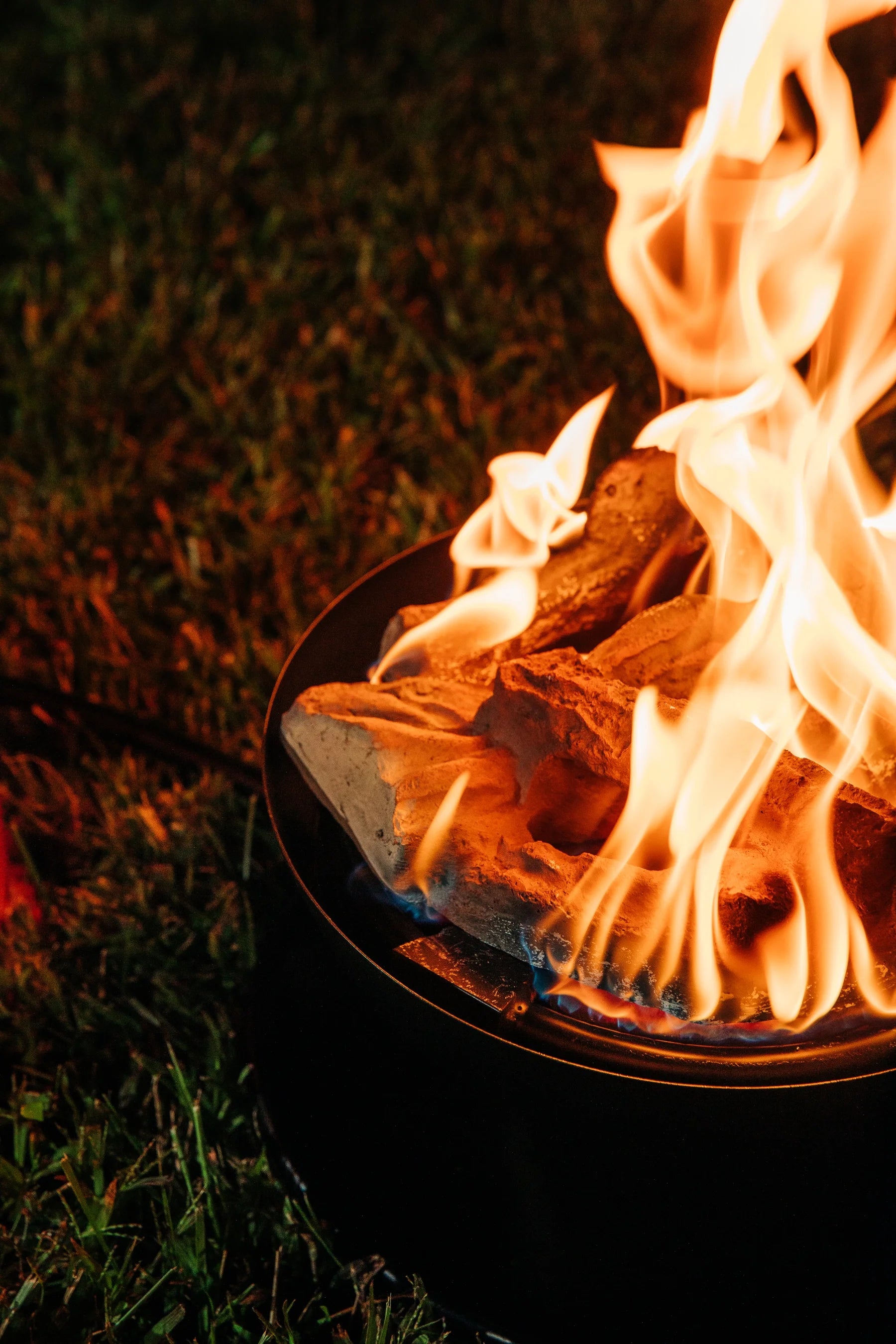 Camco Little Red Campfire | Portable and Propane Powered | 11-1/4-inch Fire Tray Size, Multicolor (58031)