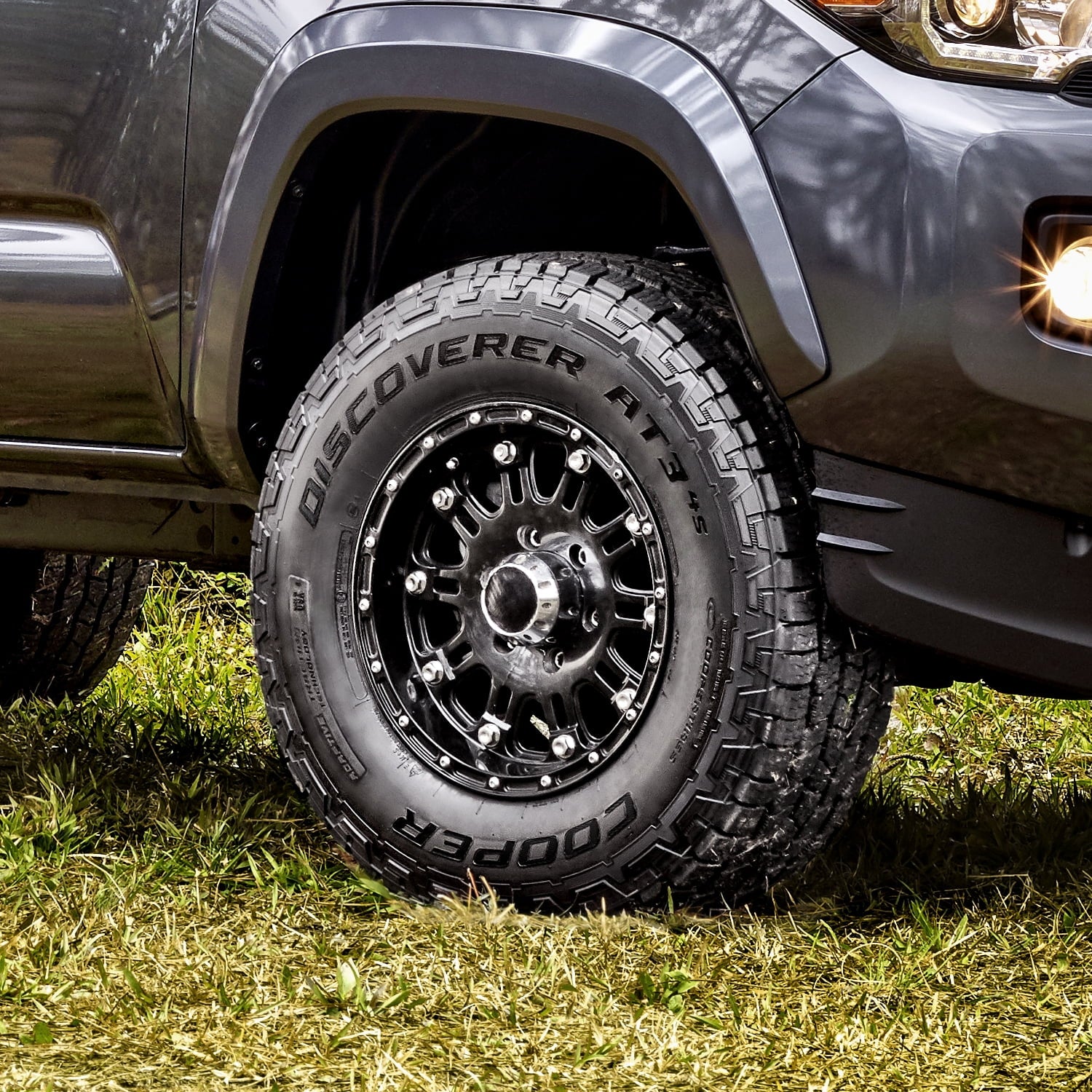 Set of 4 (FOUR) Cooper Discoverer AT3 4S 265/70R18 116T AT A/T All Terrain Tires Fits: 2021-23 Ford F-150 XLT, 2022 Toyota Tundra SR5 TRD Off-Road