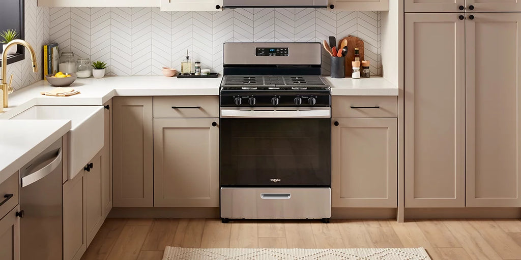 WFG505M0MS Whirlpool 30" 5.1 cu ft 5 Burners Gas Range in Stainless Steel.dimensions of 29” width, 27.2” depth, and 46.25” height