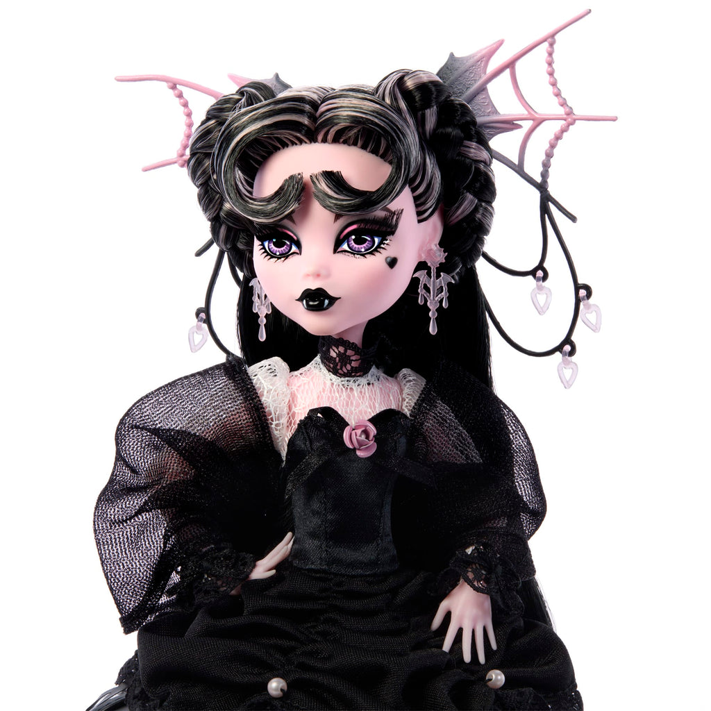 Monster High Draculaura Vampire Heart Doll - Sold Out